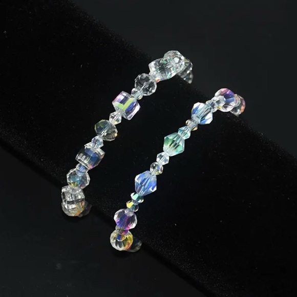 Austrian Crystal Sparkling White Gold Finish Bracelet - Picture 4 of 5